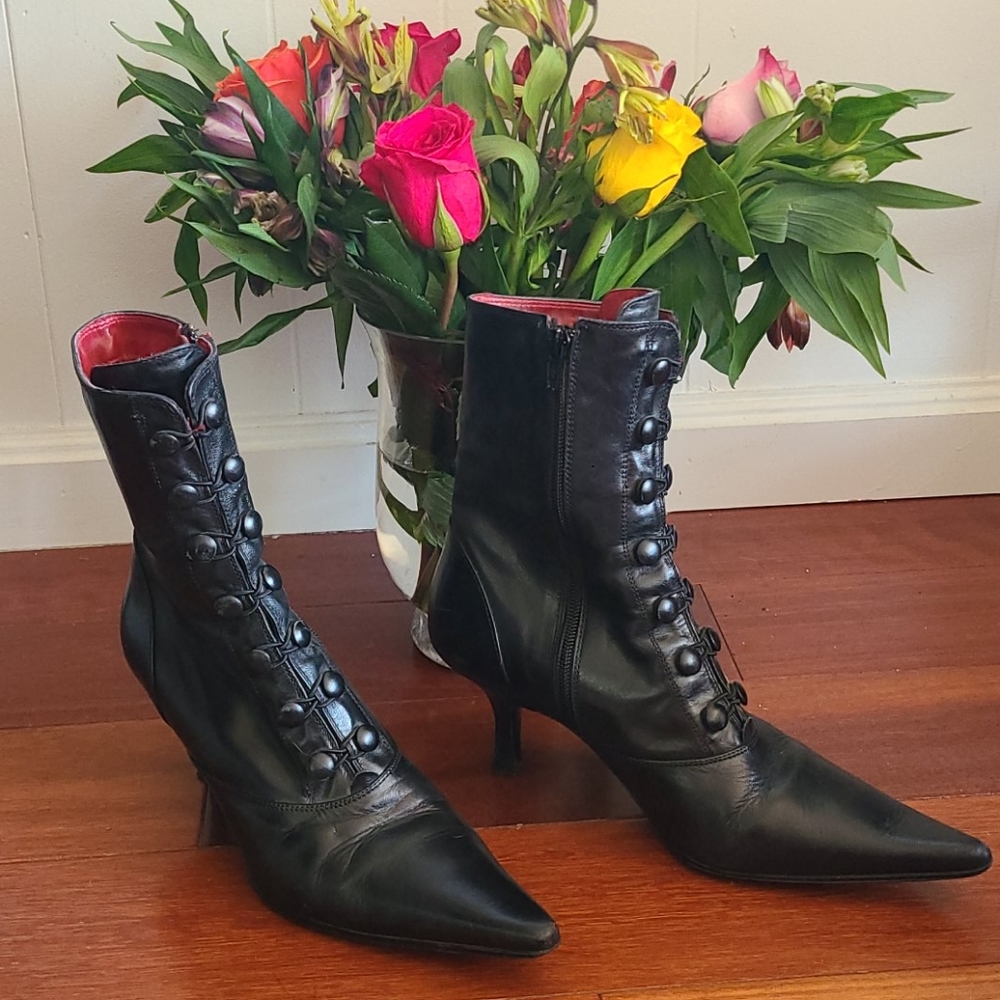 Granny boots